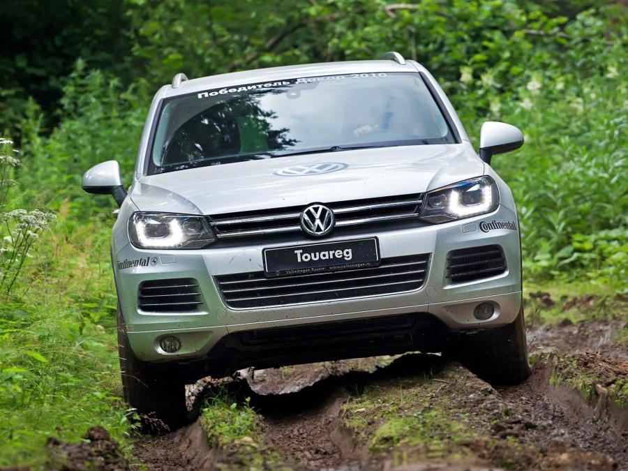  Volkswagen Touareg V6 TDi Terrain Tech Paket 2010 года  (фото 8 из 34)